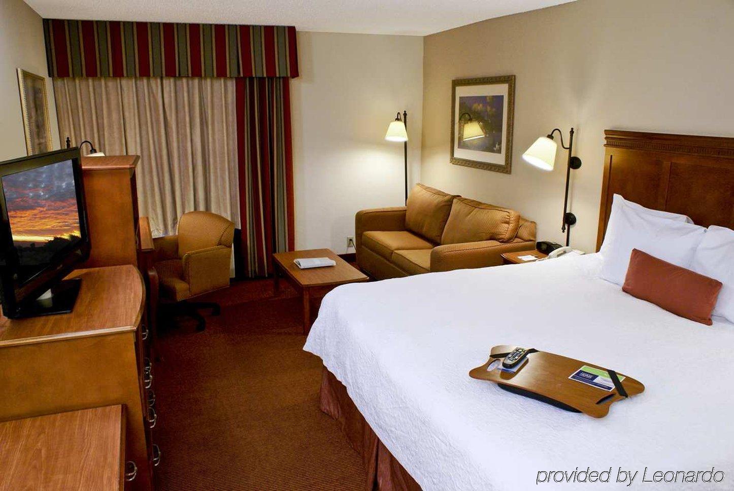 Отель Hampton By Hilton Austin South - I-35 & Ben White Номер фото